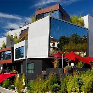 https://viura.basquecountryhotels.org